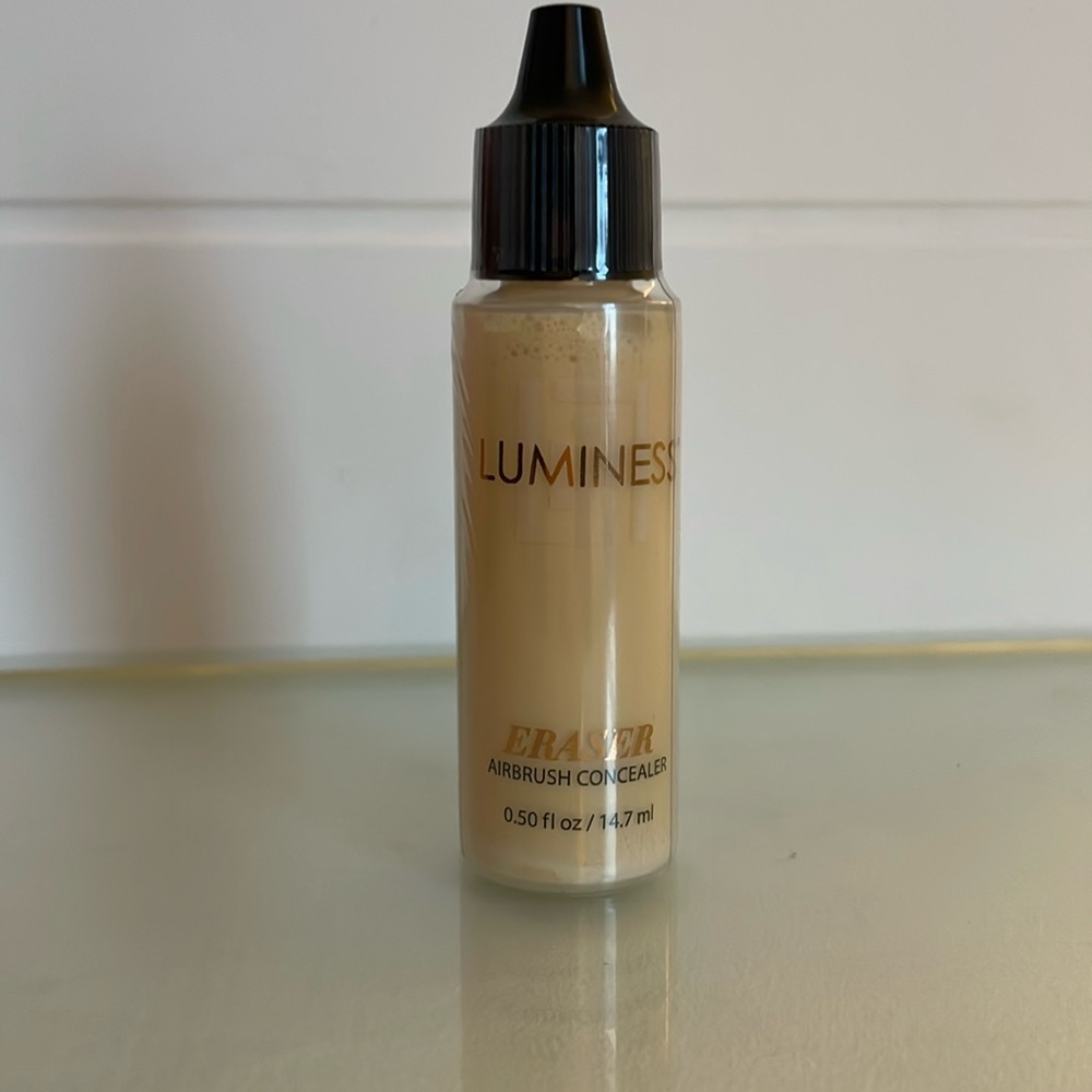 Luminess Eraser Airbrush Concealer